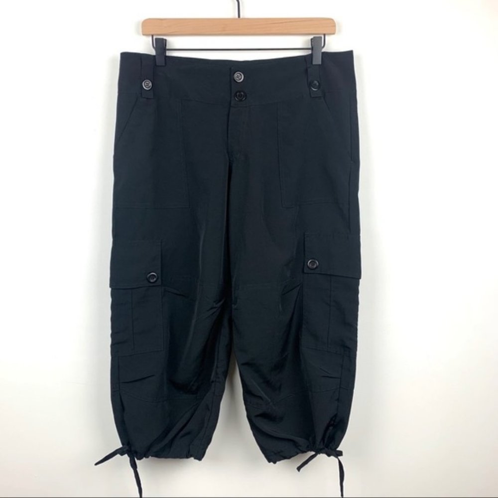 Vlvwatv Women’s Cargo Cropped Black Pants XXL